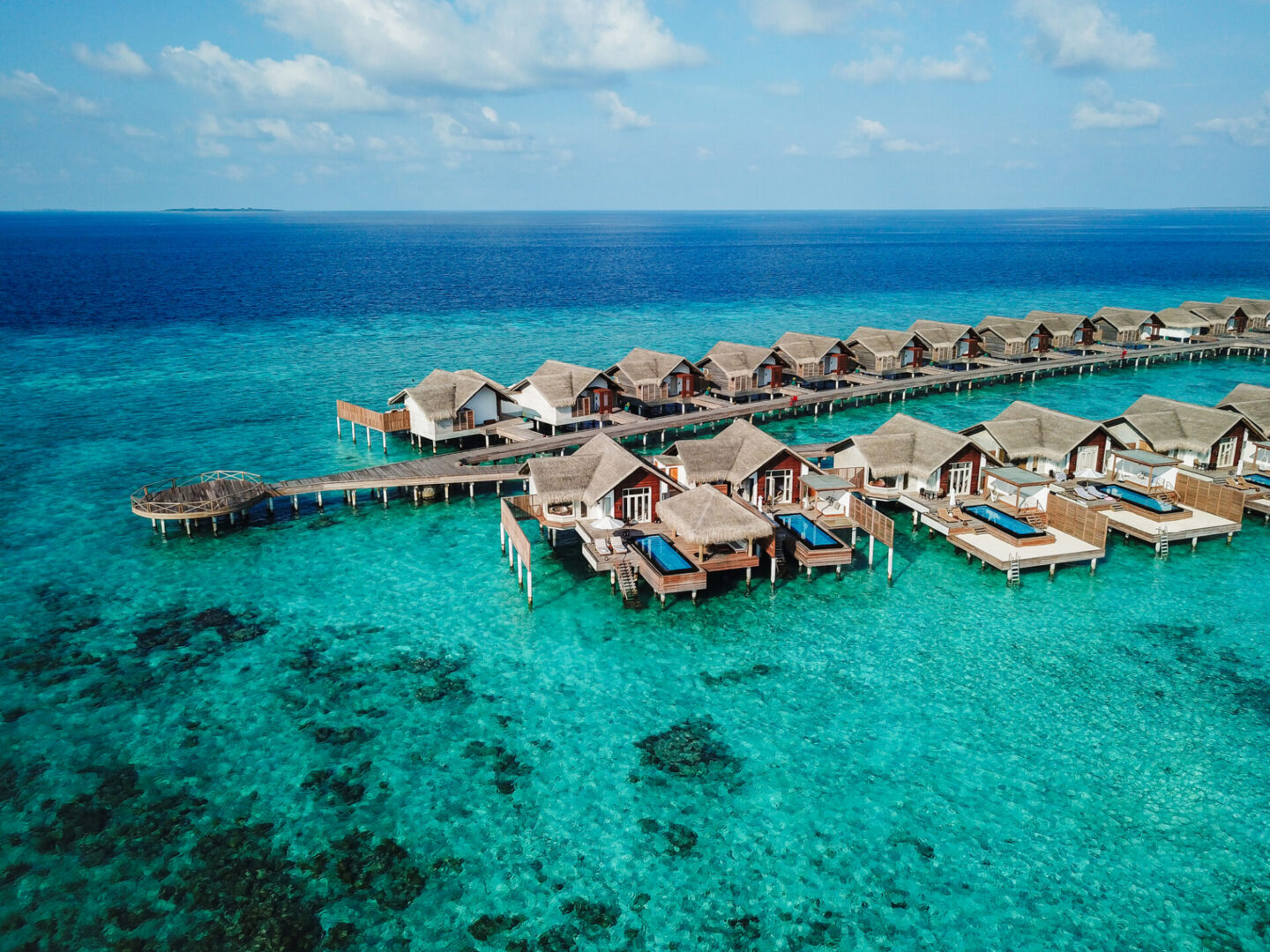 Luxury villas on pristine ocean